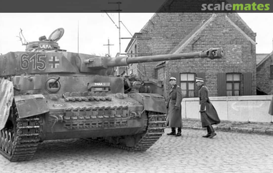 View album, image #1