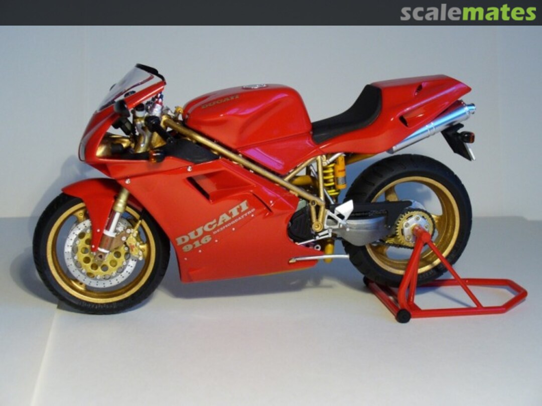 View album, image #1