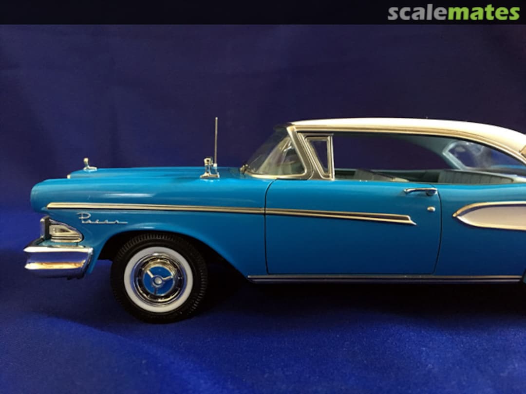 View album, image #1