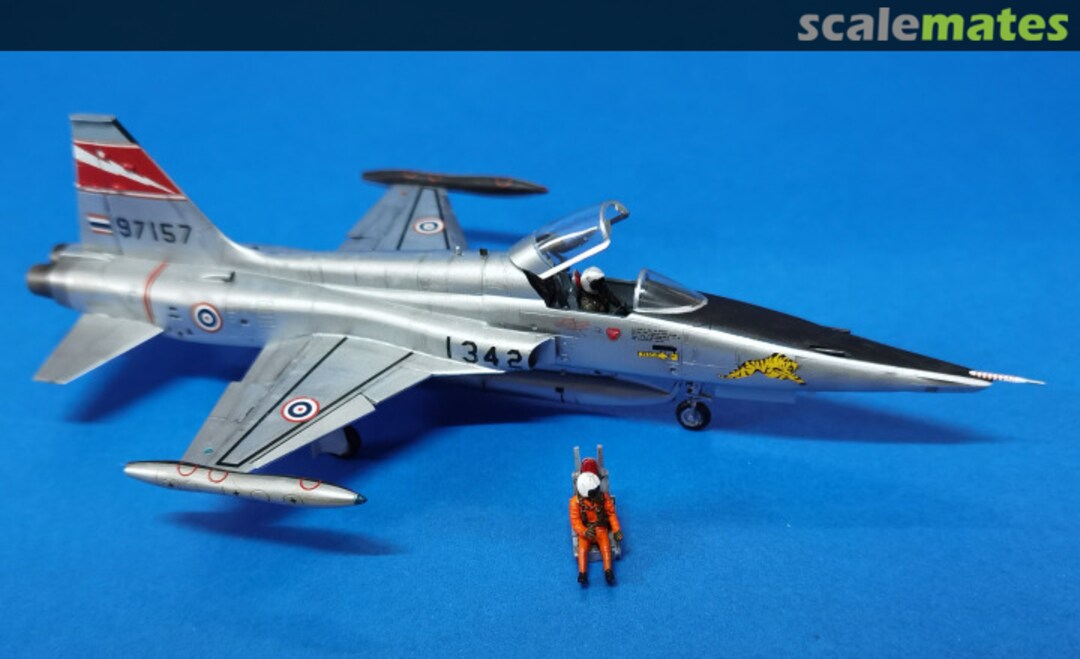 View album, image #1