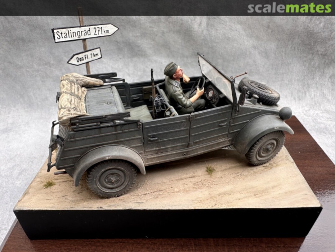 View album, image #1