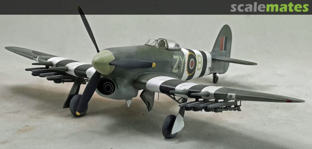 View album, image #1