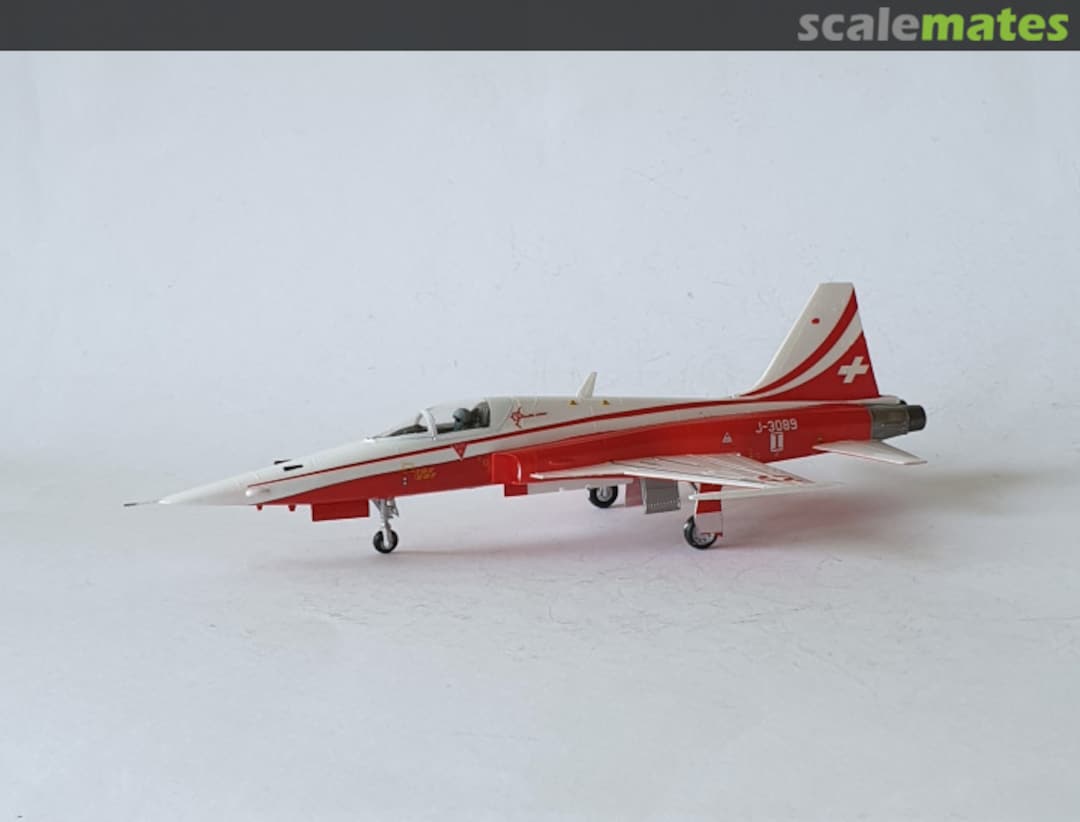 View album, image #7