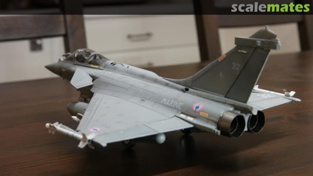 View album, image #1