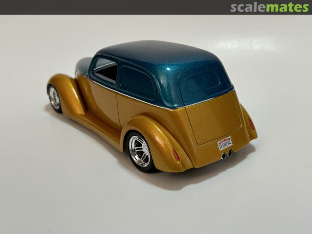 View album, image #2