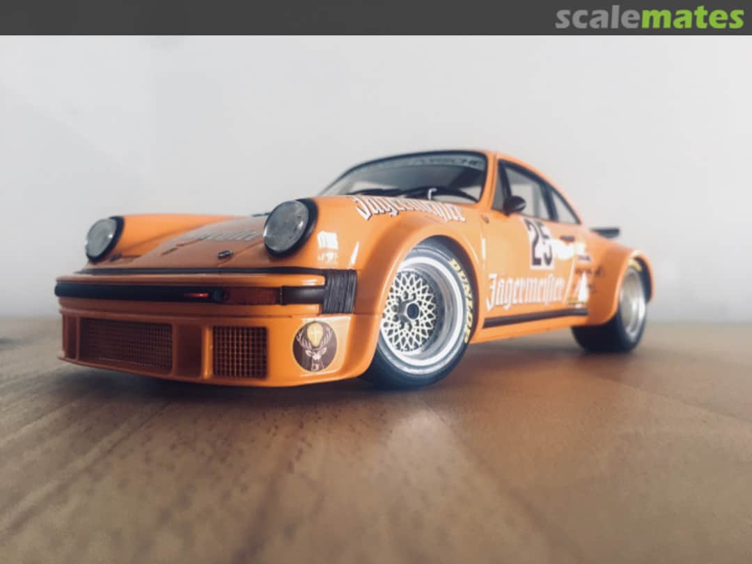 View album, image #1