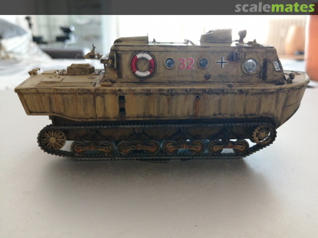 View album, image #18