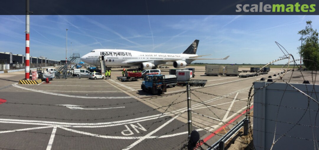 View album, image #1