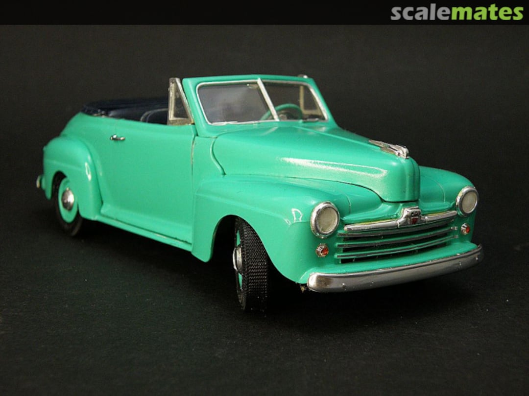 View album, image #1