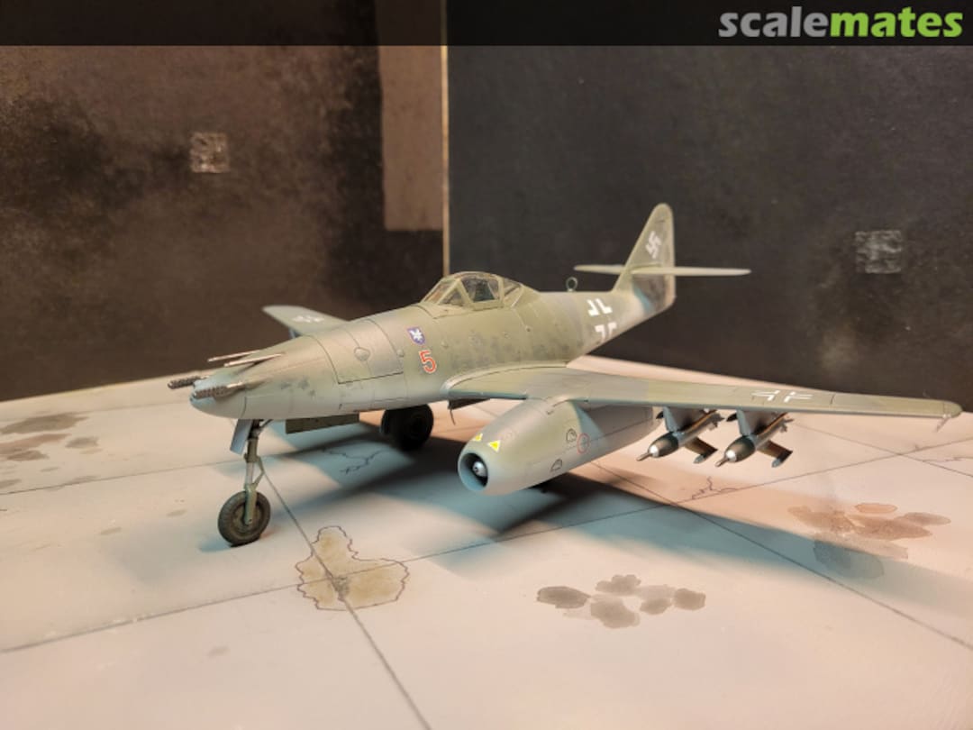 View album, image #3