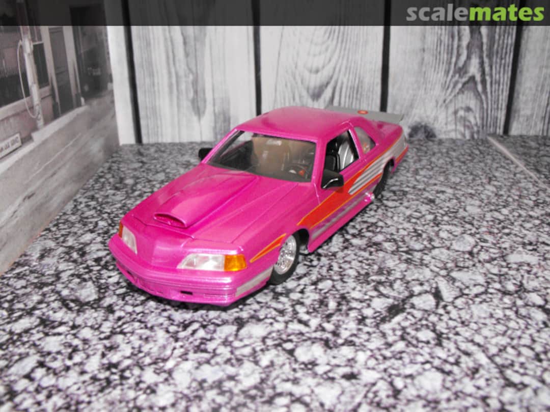 View album, image #1