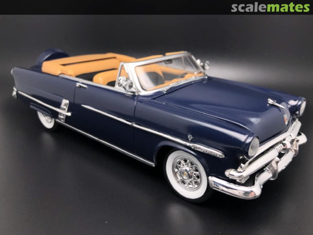 View album, image #1