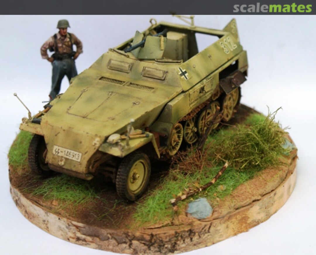 View album, image #1