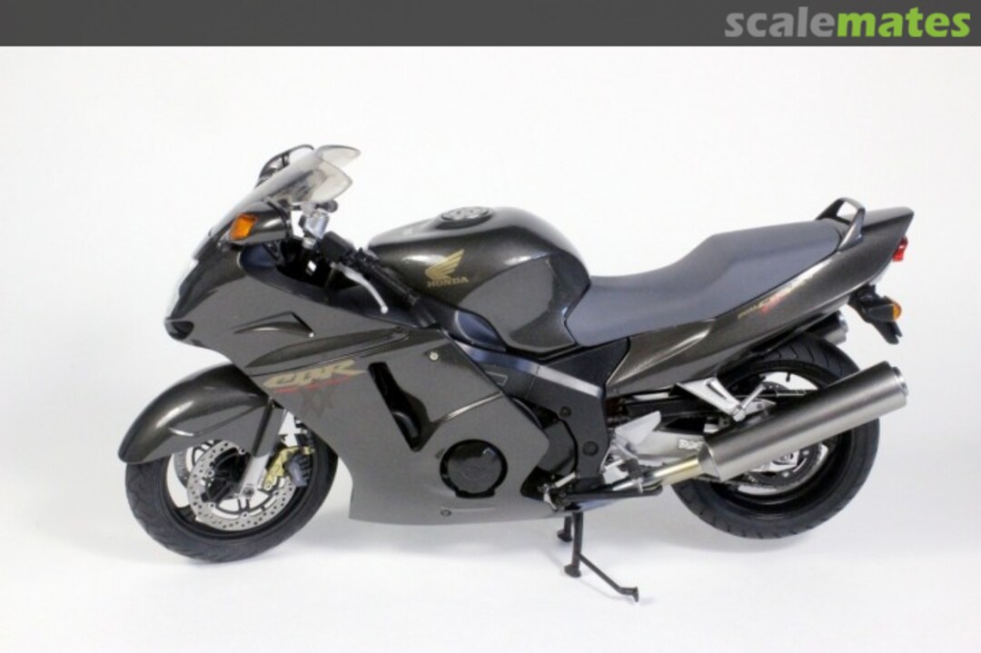 View album, image #1