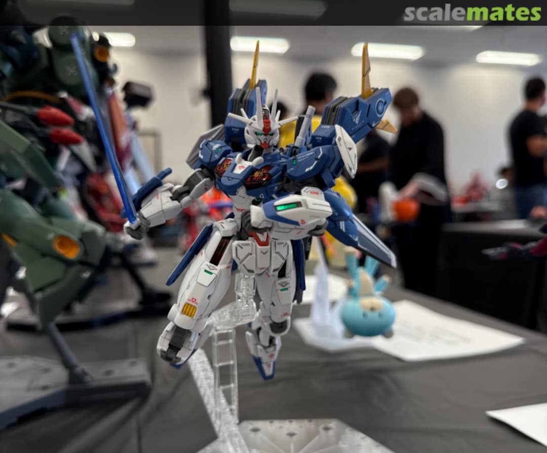 View album, image #2