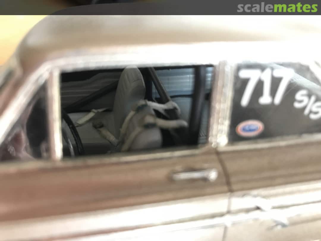 View album, image #1