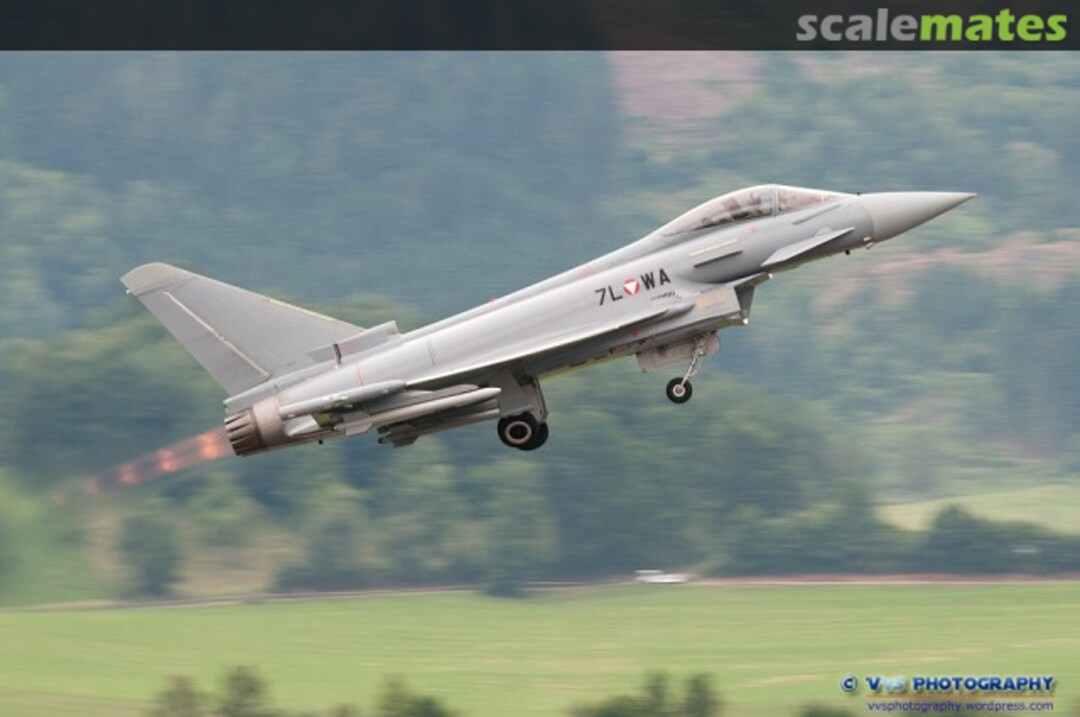 View album, image #7