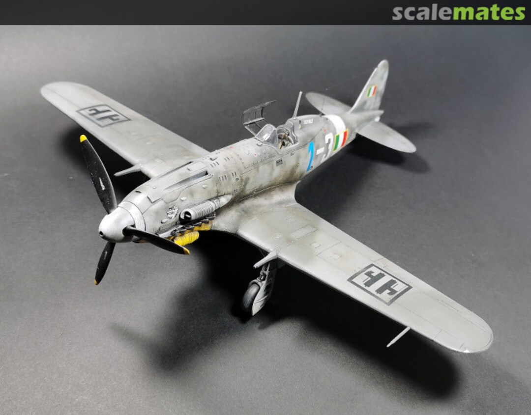 View album, image #1