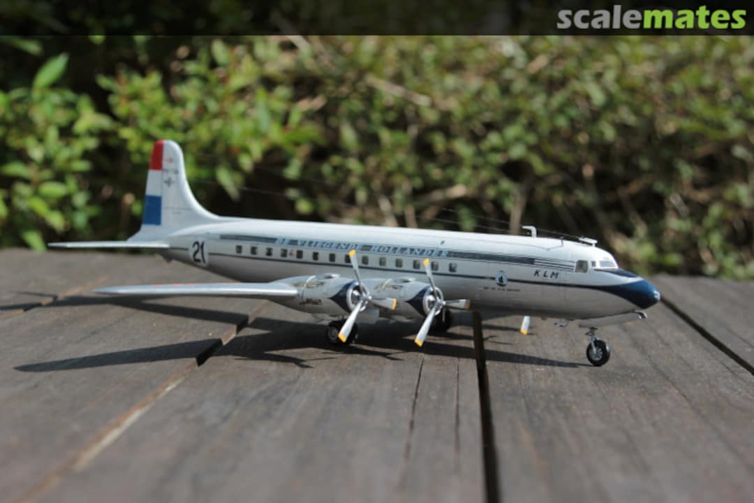 View album, image #2