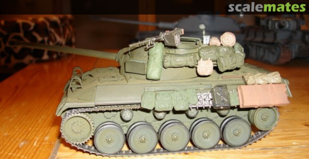 View album, image #1