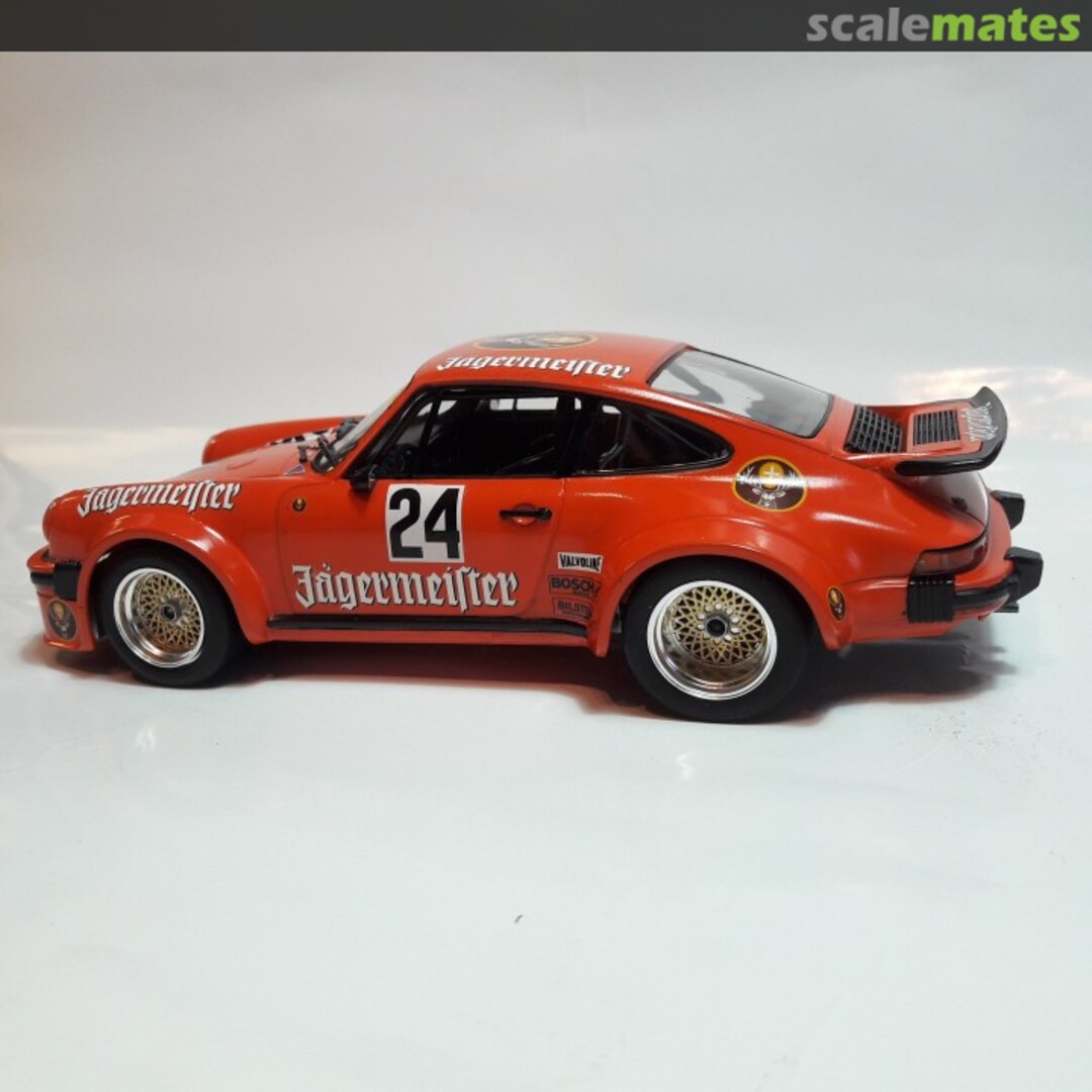 View album, image #1