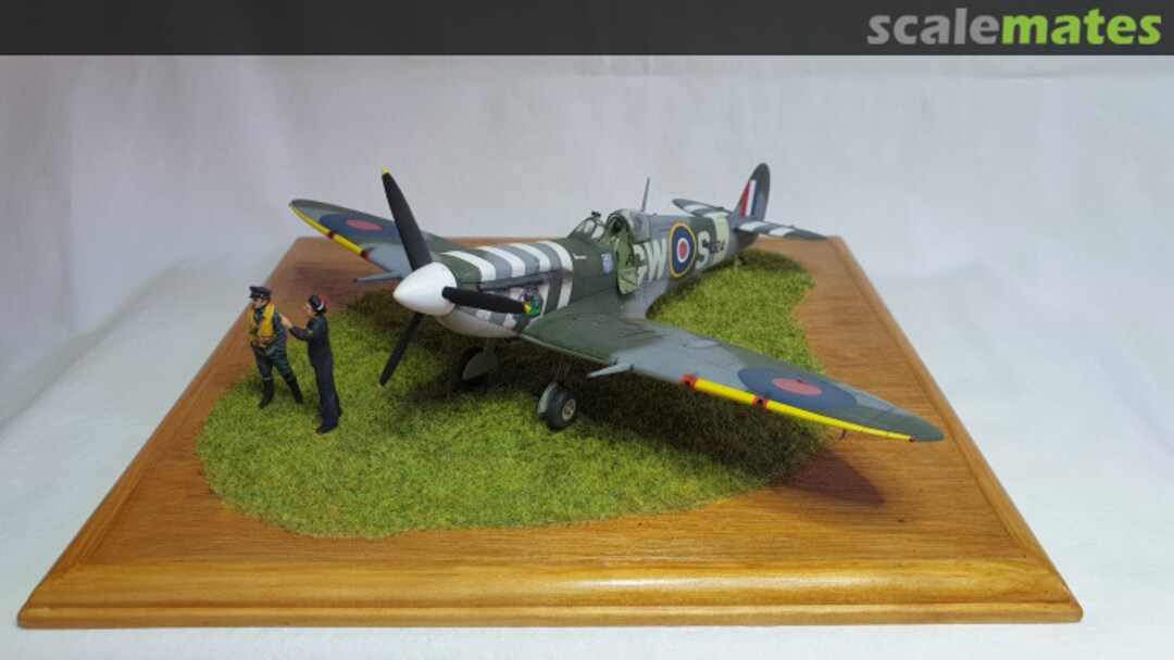 View album, image #1