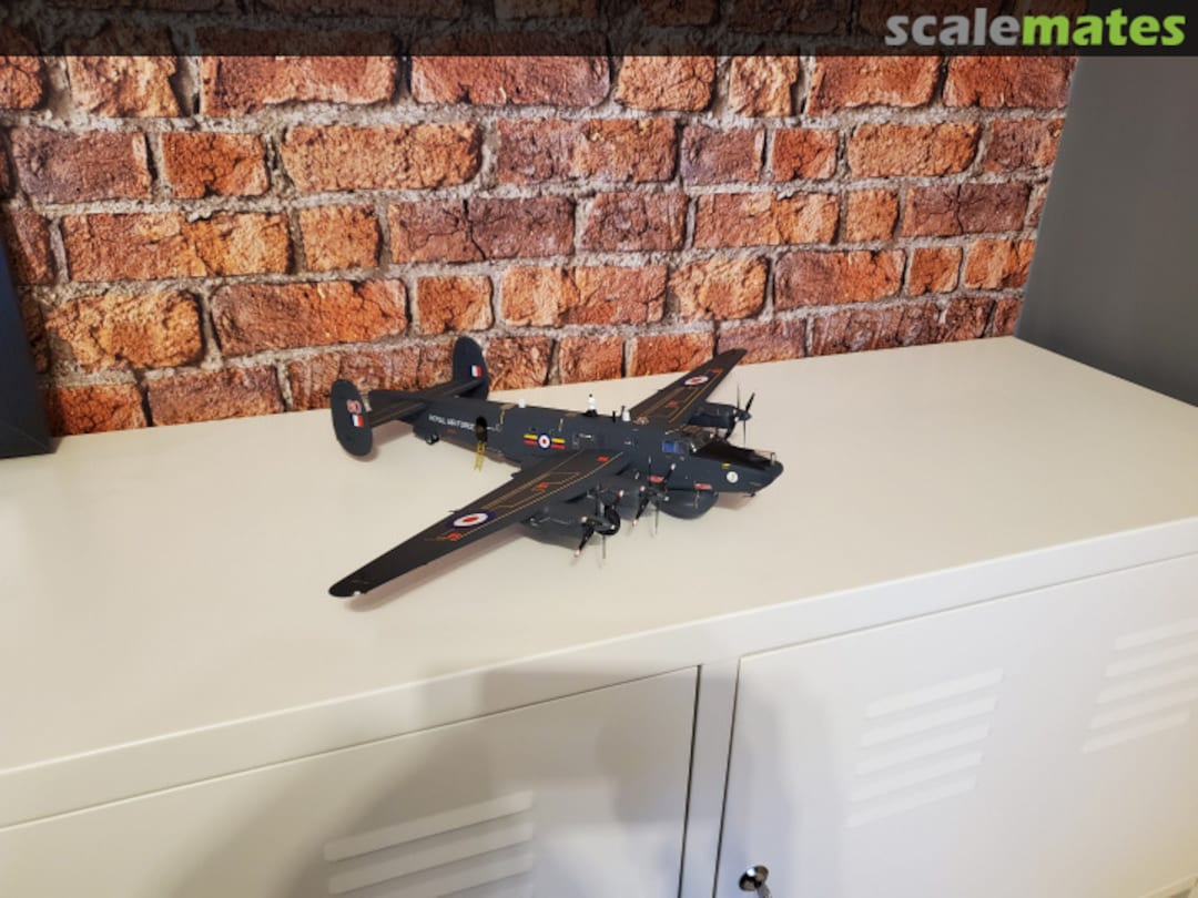 View album, image #1