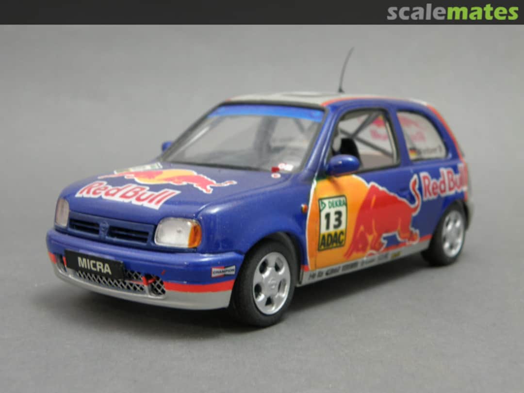 View album, image #1