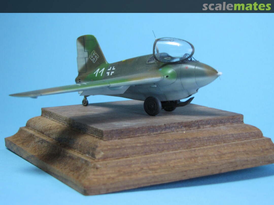 View album, image #1