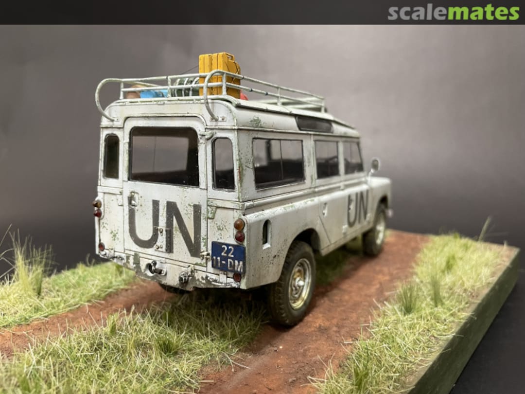 View album, image #1