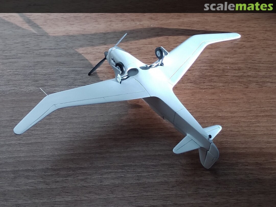 View album, image #1