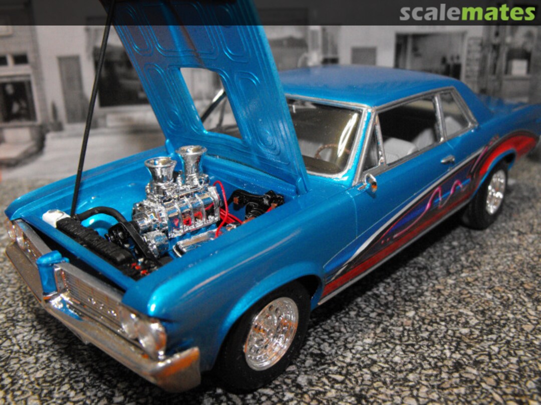 View album, image #1