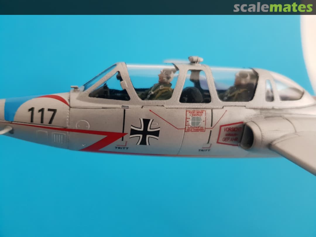 View album, image #1