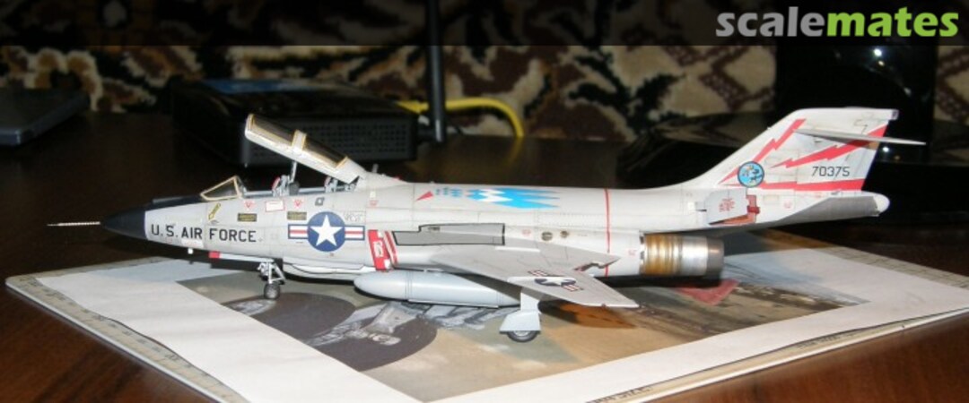 View album, image #1