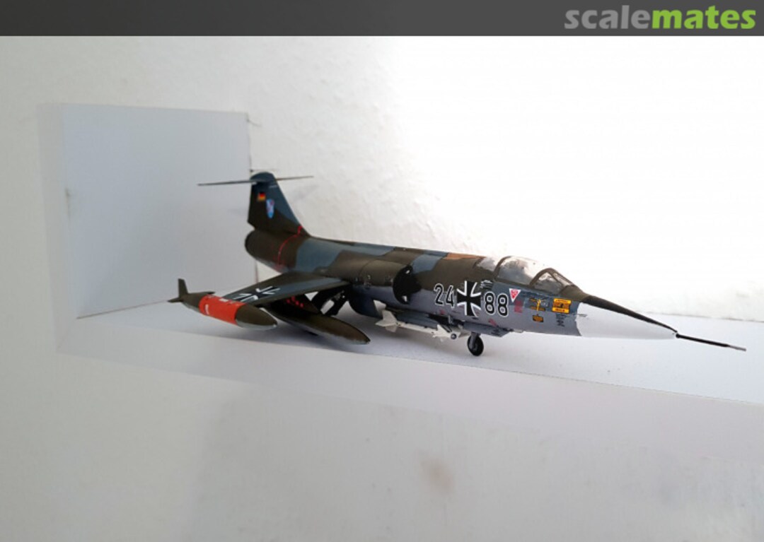 View album, image #1