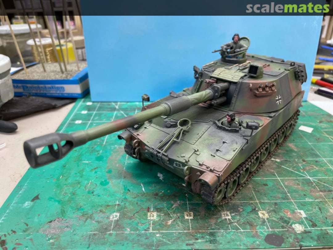 View album, image #1 View album, image #1