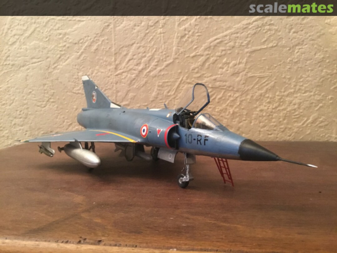 View album, image #1