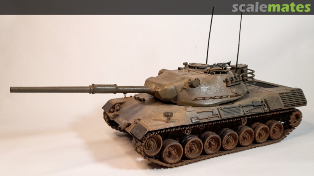 View album, image #1