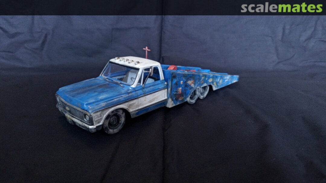 View album, image #1