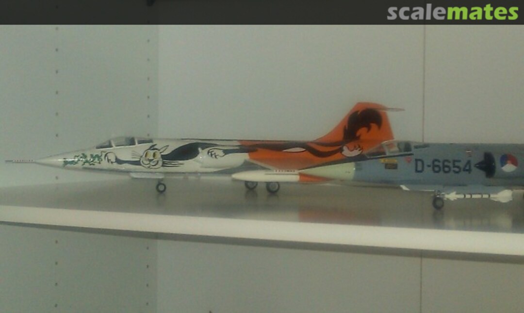 View album, image #1