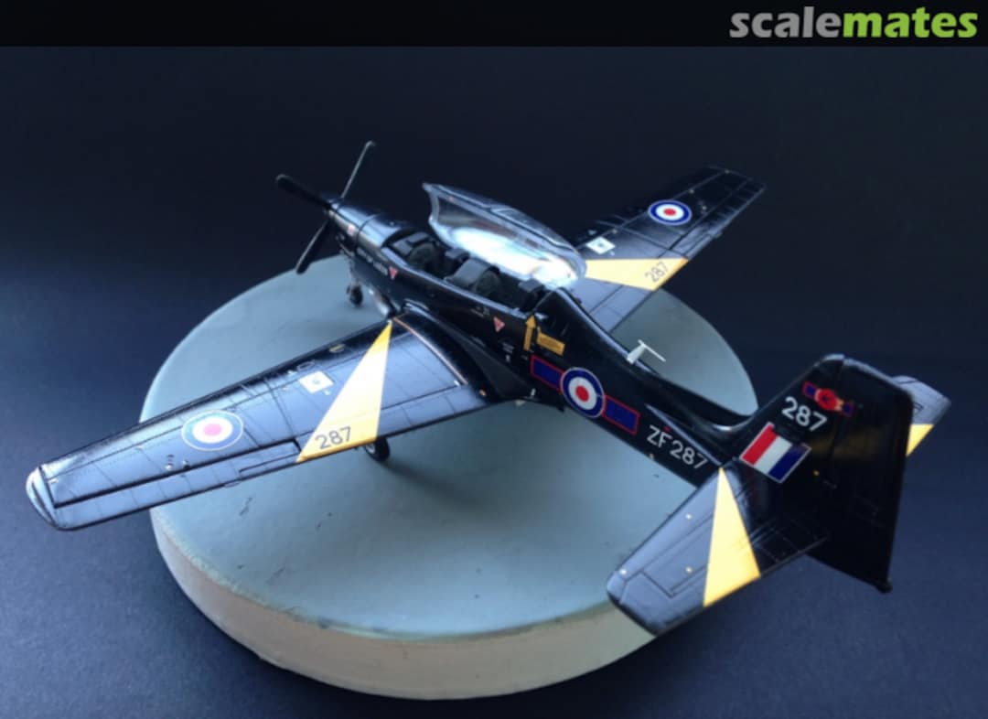 View album, image #2