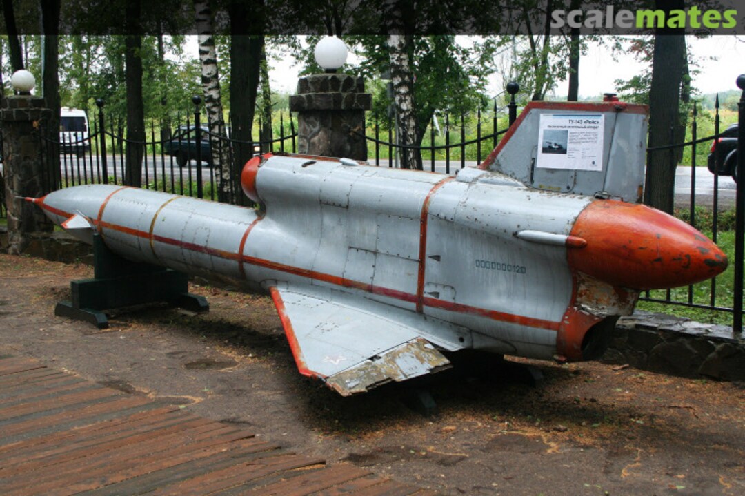 View album, image #1