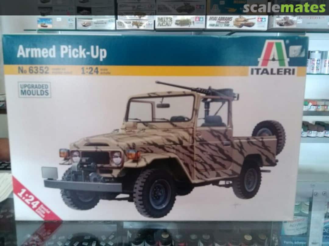 View album, image #1