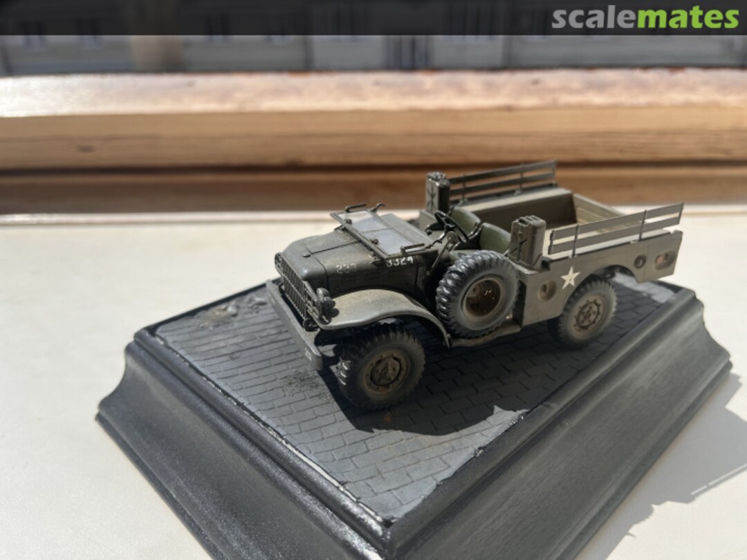 View album, image #1