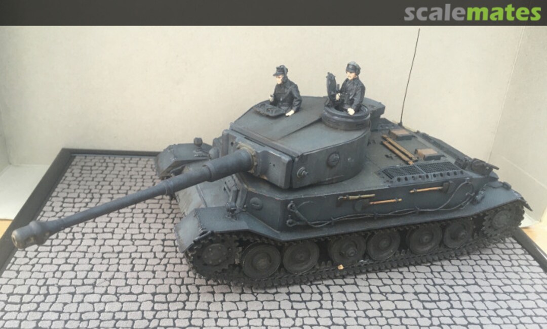 View album, image #16