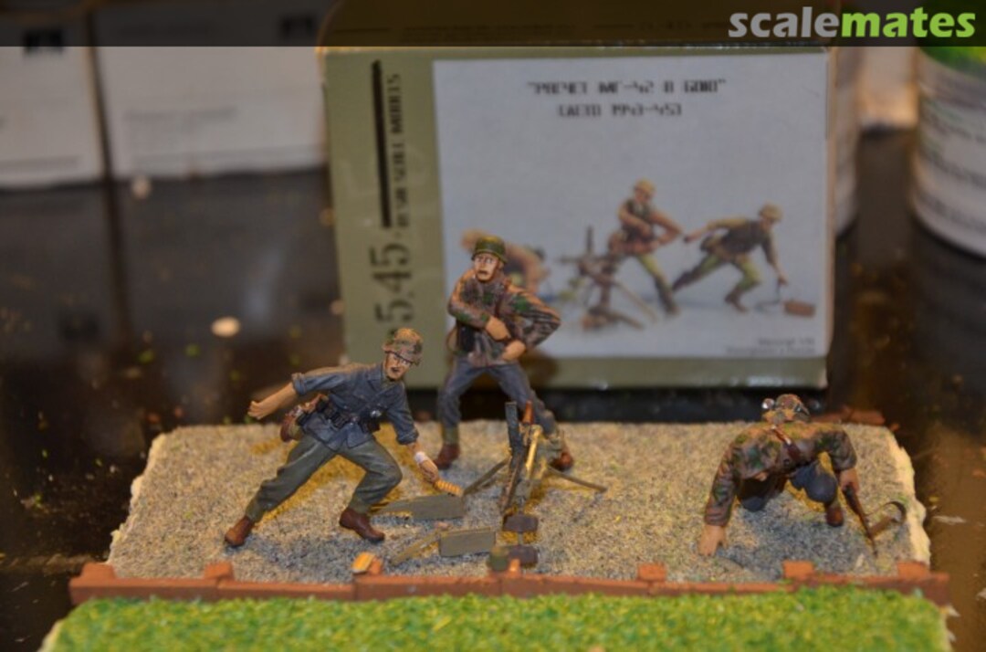 View album, image #1