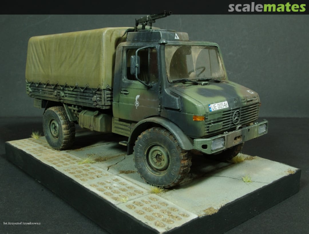 View album, image #1