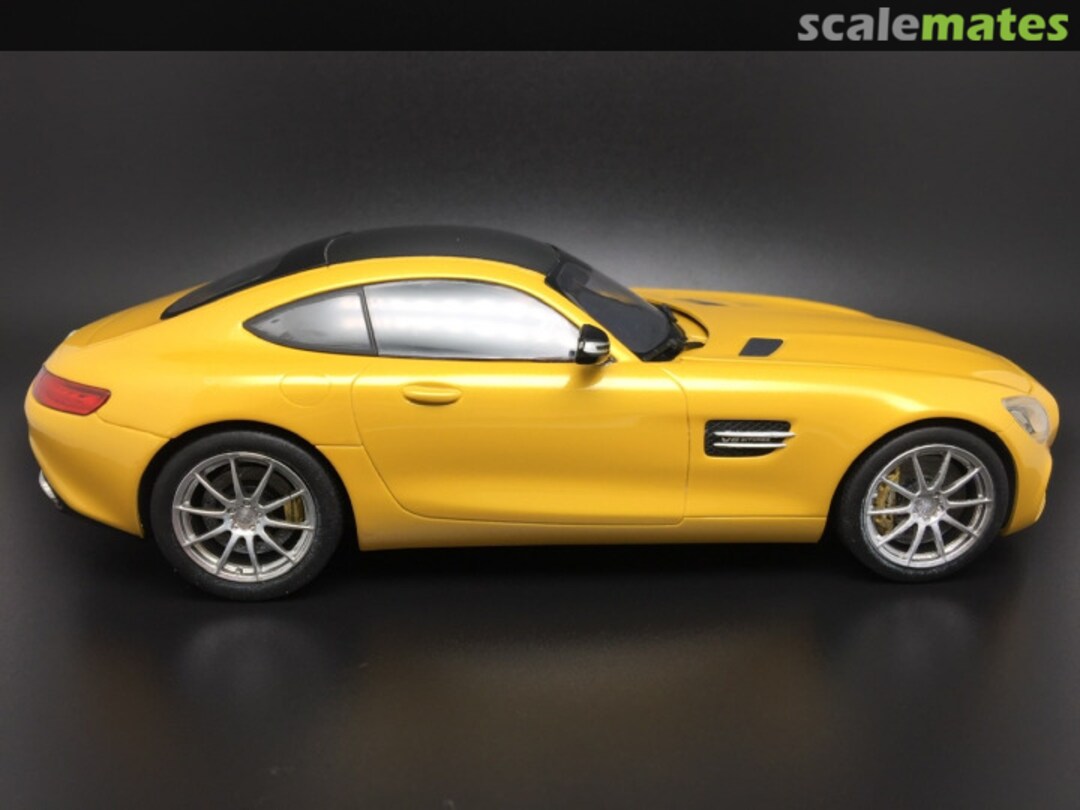 View album, image #1