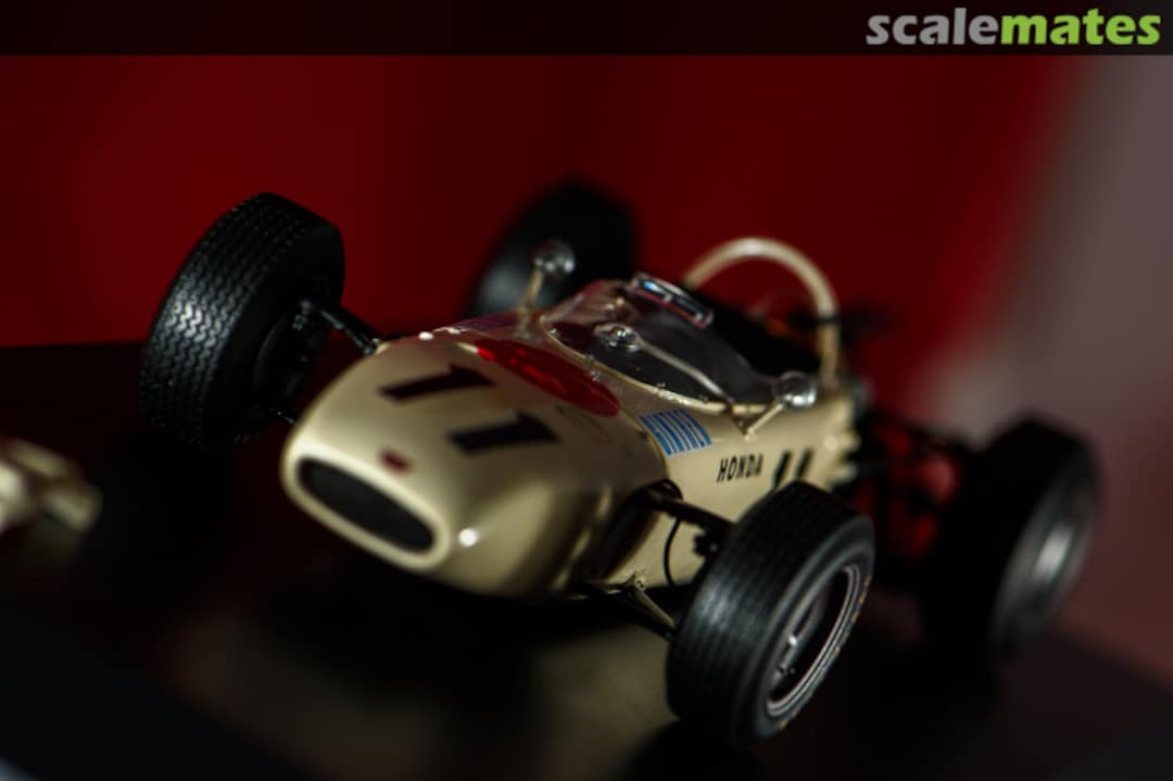 View album, image #1