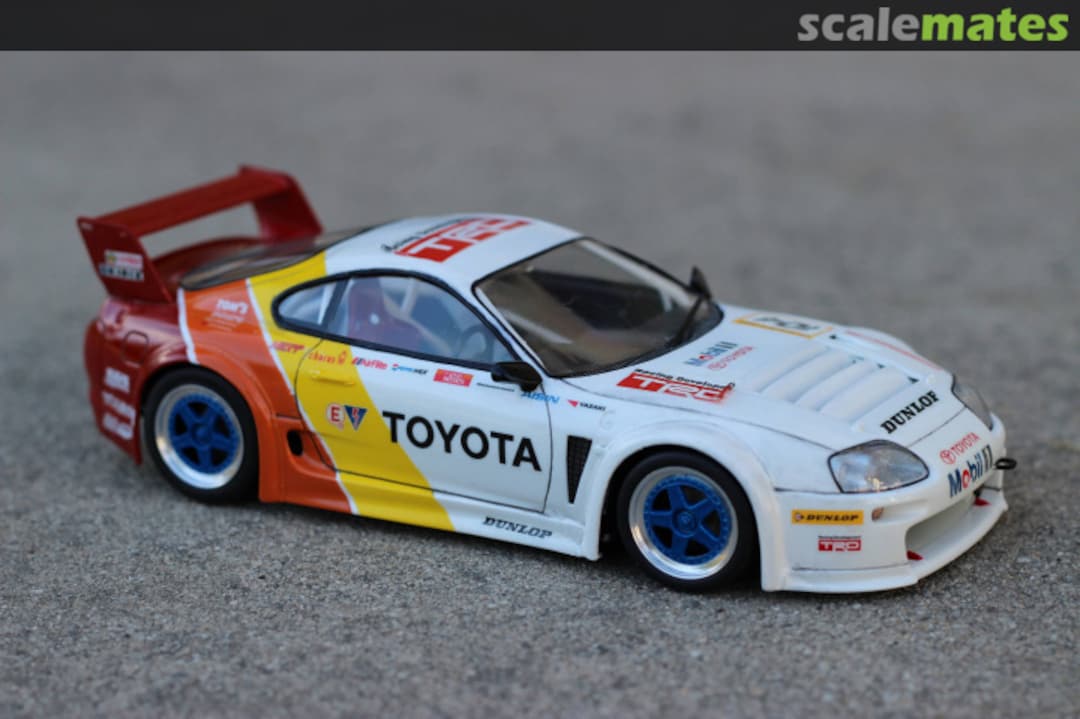 View album, image #2